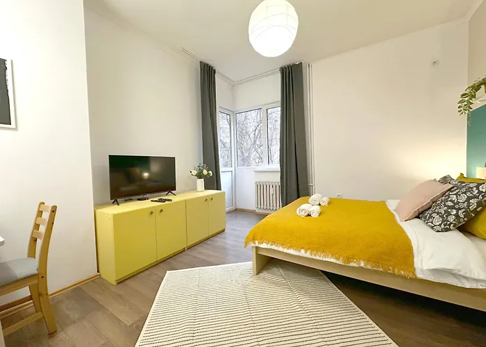Aurora Abode - Top Center 1 Bdr Fast Wi-Fi